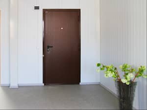 Предлагаем входные железные двери в квартиру DoorHan ЭКО 980х2050 в Одинцово по выгодной цене